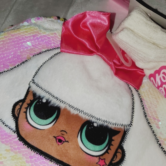 LOL Surprise NWT Diva Hat & Glove Set Pink and White 207 - Picture 2 of 7